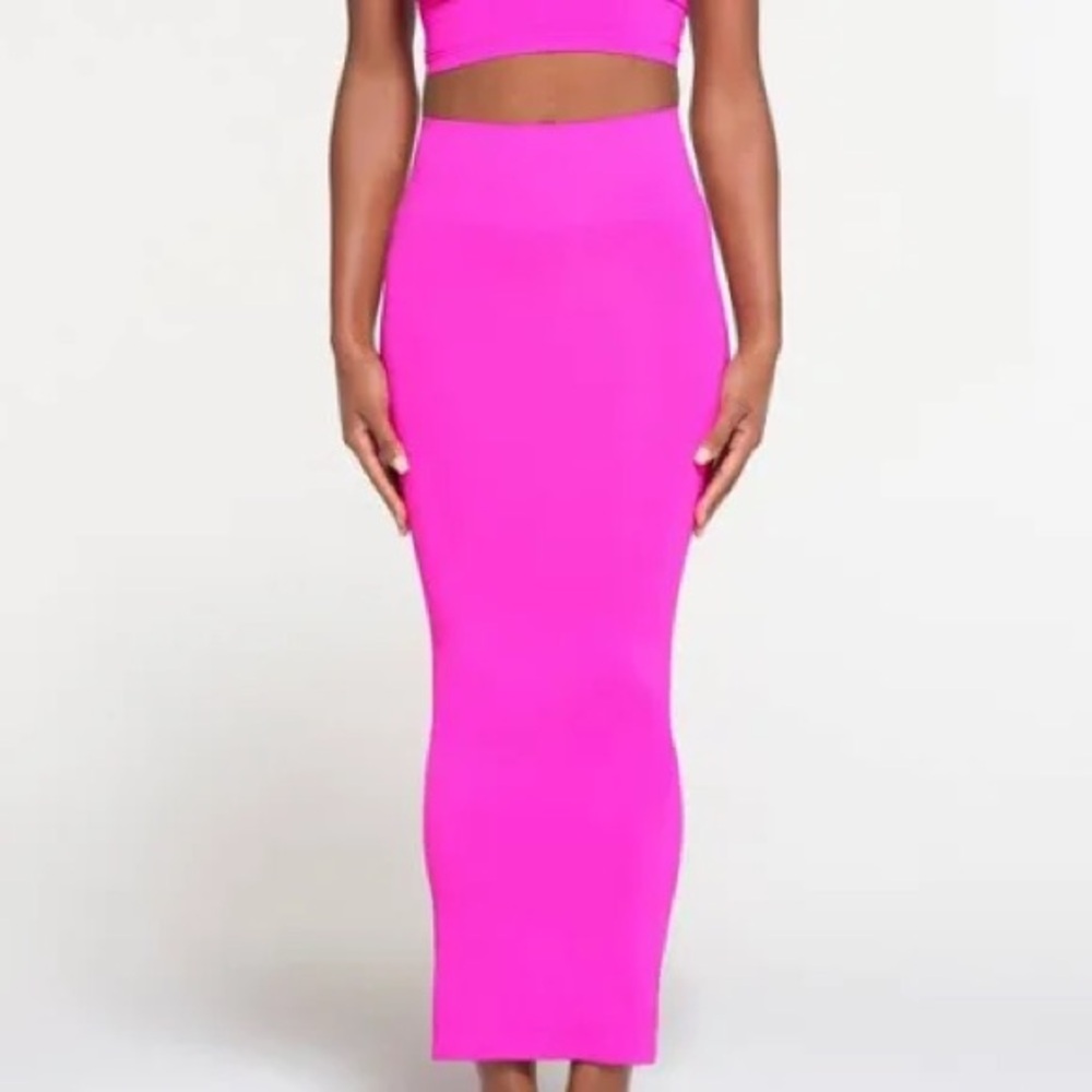 Skims NWT Maxi Skirt